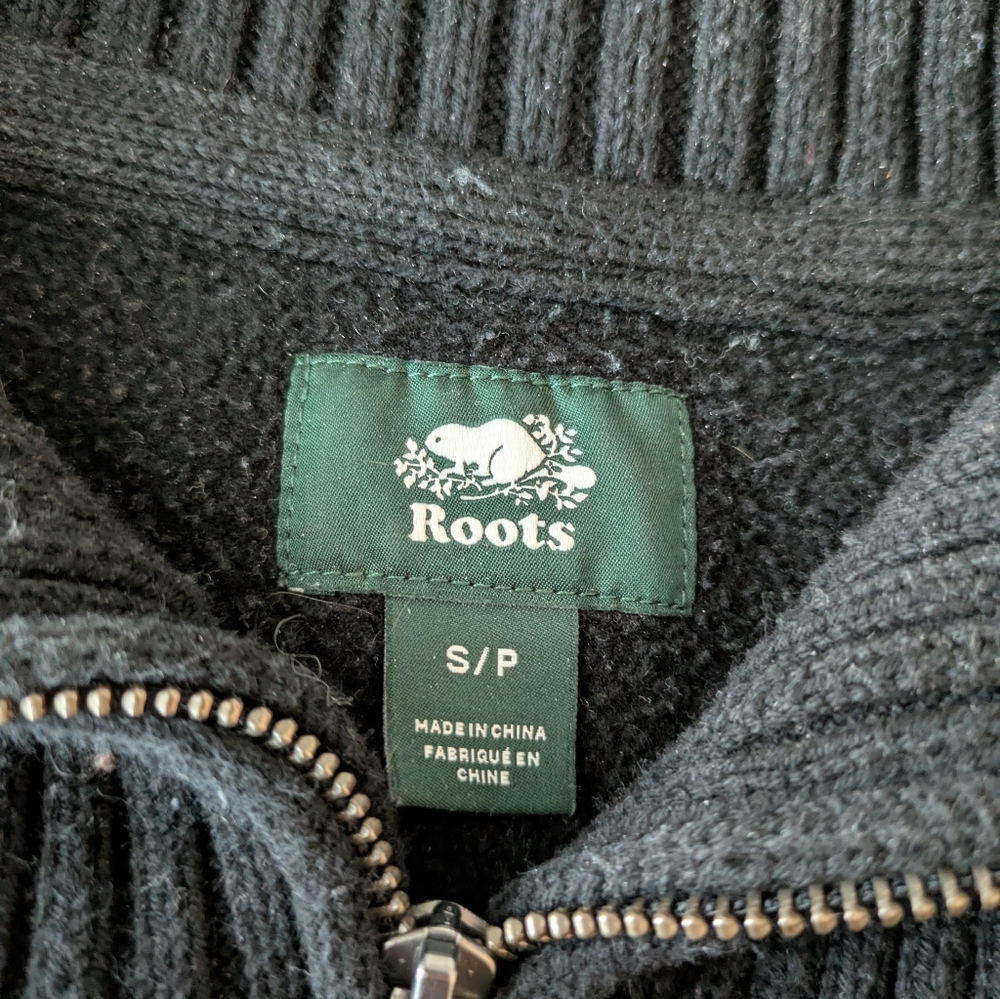 Roots Quarter Zip Pullover Sweater - Picture 3 of 3